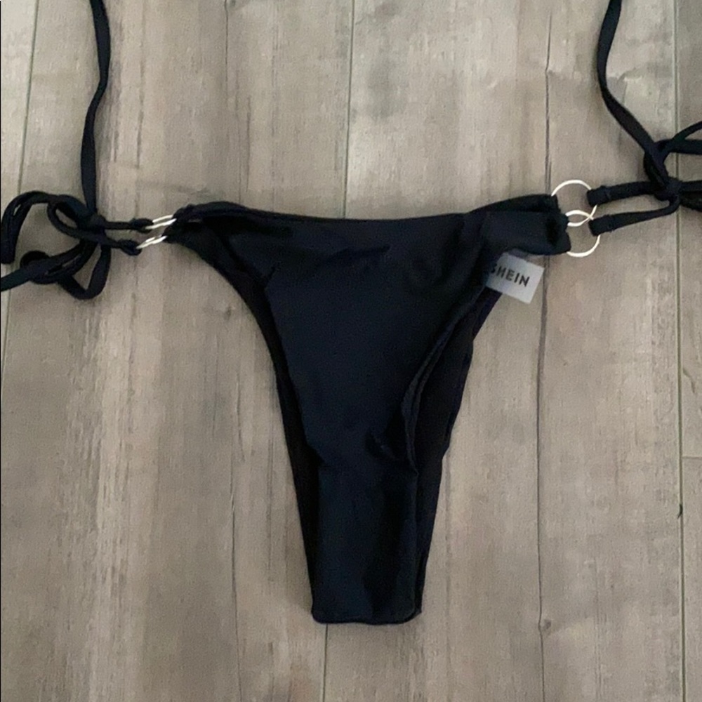 Bikini bottoms - Picture 2 of 2